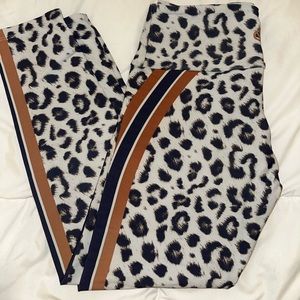Venor Leopard Print Leggings